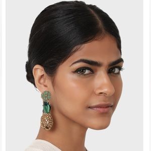 NEW OLIVIA DAR Pineapple earrings